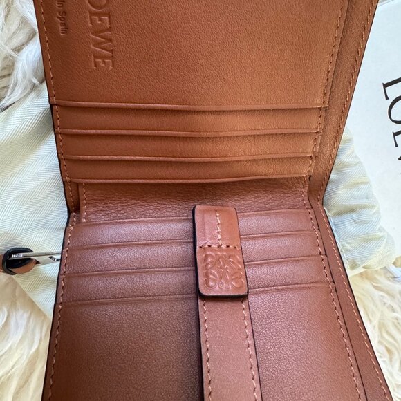 Loewe Compact Zip Wallet in Soft Grained Calfskin, Brand New in Box - Picture 6 of 13